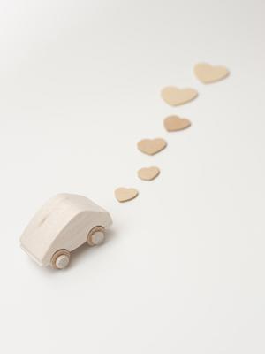 レンタカーでレクサスを借りられる